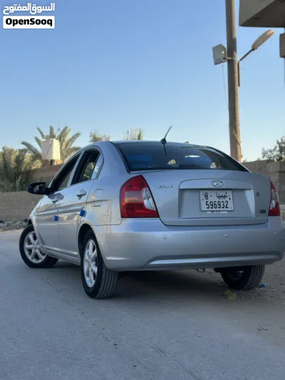 Hyundai Accent Standard 2
