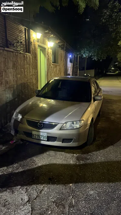 Mazda 323 2