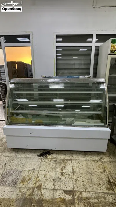 معدات و طاولات مطعم للبيع 3