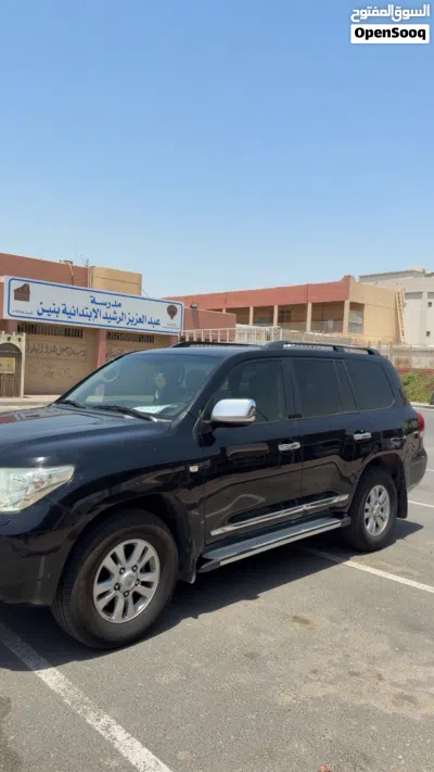 تويوتا لاند كروزر GXR 2