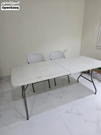 WHITE TABLE WITH 4 CHAIRS SET 3