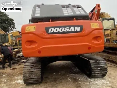 Doosan DX225 LC Excavator 2