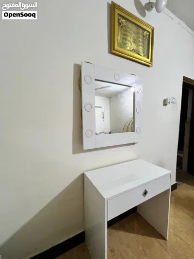 ميز تسريحه 4