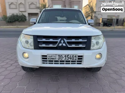 Mitsubishi Pajero GLS 3