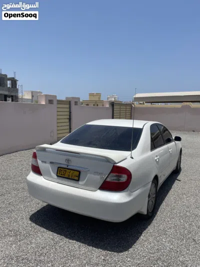 تويوتا كامري LE 3