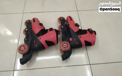 سكيت باللون الاحمر الاصلي ويوسع من النمره 39 الى نمره 42 4