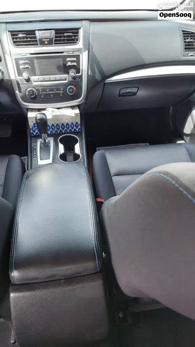 Nissan Altima SR 3