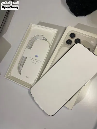 للبيع iPhone 17 Pro Max 2