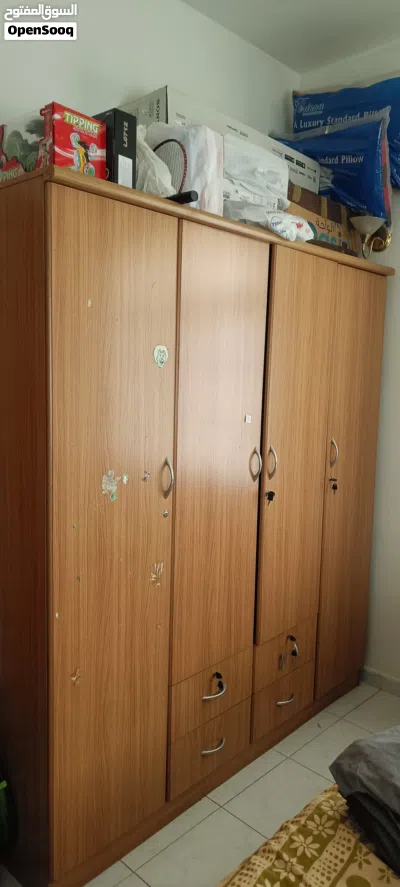 wardrobe / cupboard immediate sale 2