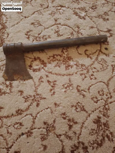 قطعت الشجرة مخدومه ب حديد كويس ل قطع الاشجرة وخشاب حاجه ربي يبارك قطع الاشجار و الاخشاب 3