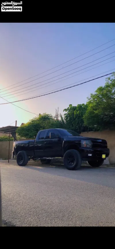 Chevrolet Silverado 1500 1LT 4