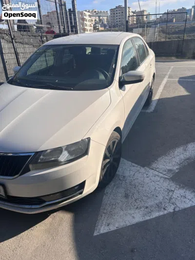 Skoda Rapid Style 4
