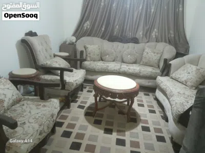 طقم كنب شبه جديد استخدام بسيط بحكم مش كثير متواجد بالبيت طبربور 3