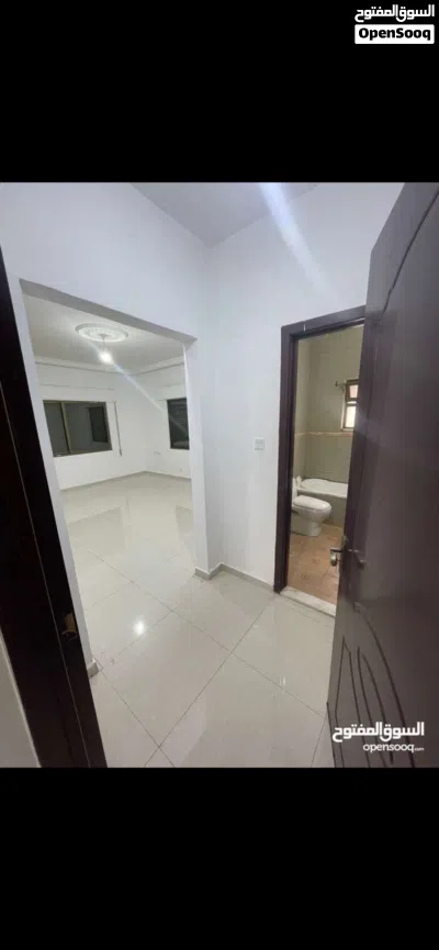 شقه مميزه للبيع في شفا بدران 2