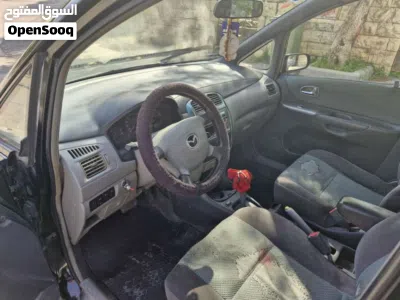 Mazda 323 2
