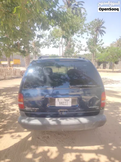 Dodge Caravan SE 4