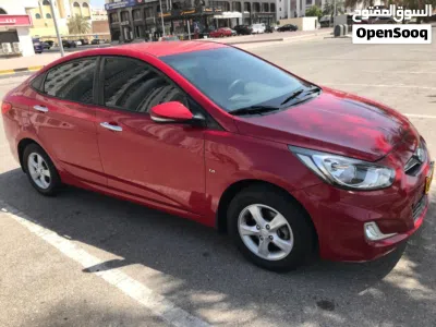 Hyundai Accent Standard 2