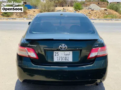 Toyota Camry LE 3