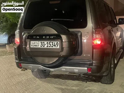 Mitsubishi Pajero GLS 3