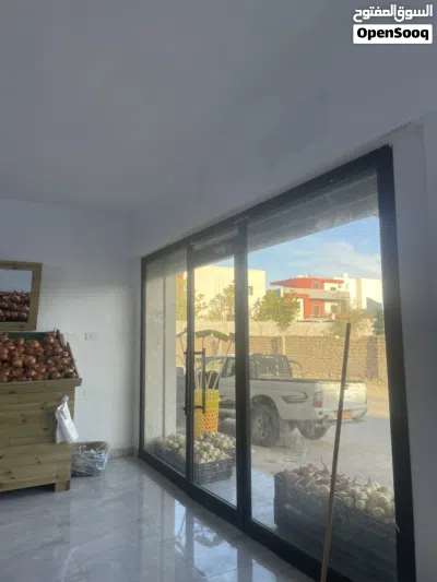 باب المونيوم 2