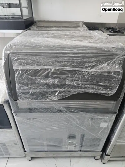 متوفر ماكينات ثلج مستعمل Ice cube machine used available 4