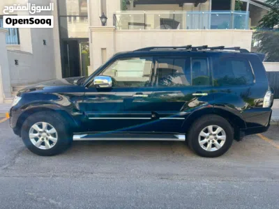 Mitsubishi Pajero GLS 3