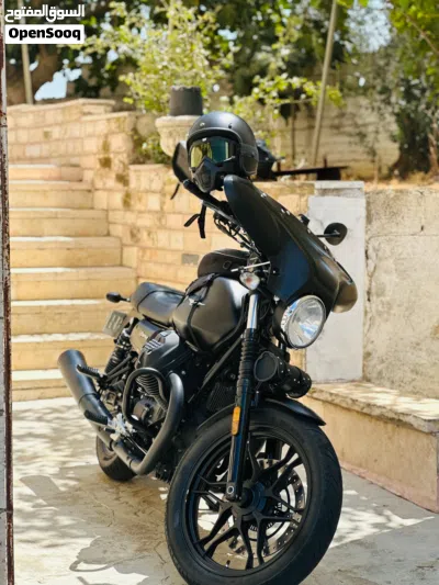Moto Guzzi V7 III Stone 3
