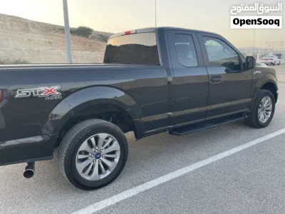 Ford F-150 XLT 3