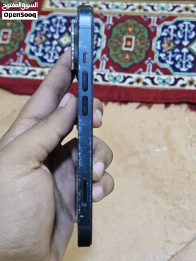 iphone 13 5g 128gb 75%battery 4
