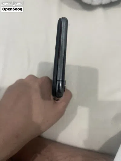 للبيع آيفونxsماكس بيعه سريعة مستعجلة 3