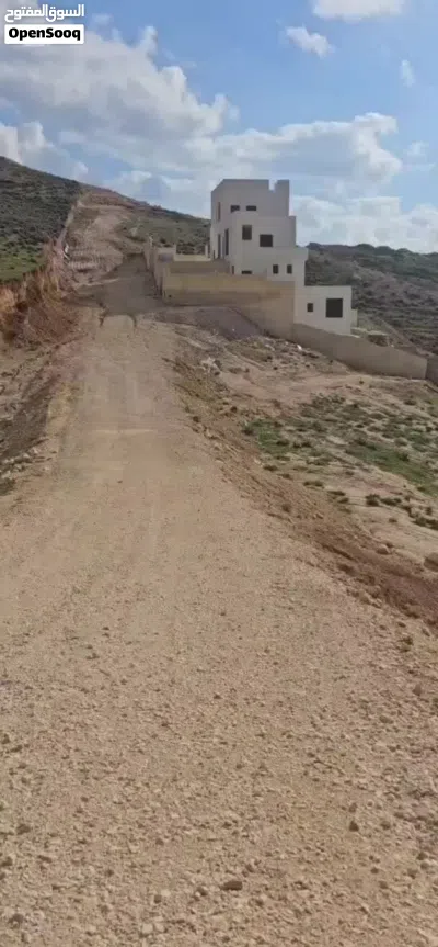أرض سكنيه للبيع 2