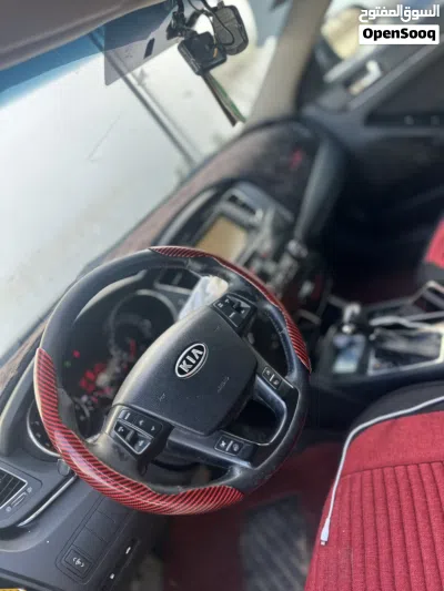 كيا كادينزا Standard 3