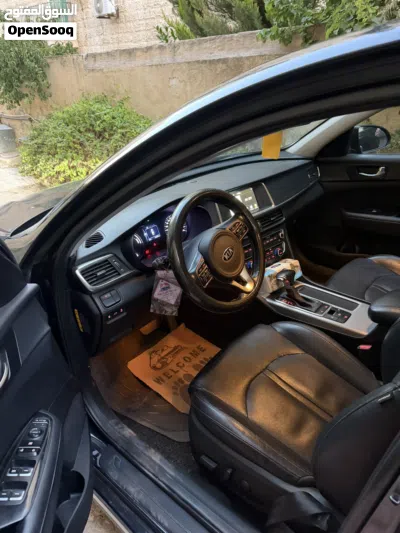 Kia K5 EX 4