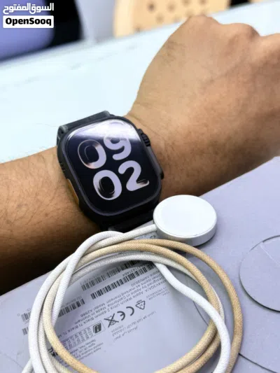Apple Watch Ultra 2 49mm Balck titanium 100% Battery health with Box Cable Available 3