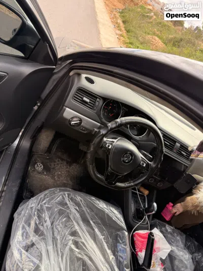 Volkswagen Jetta SEL 4