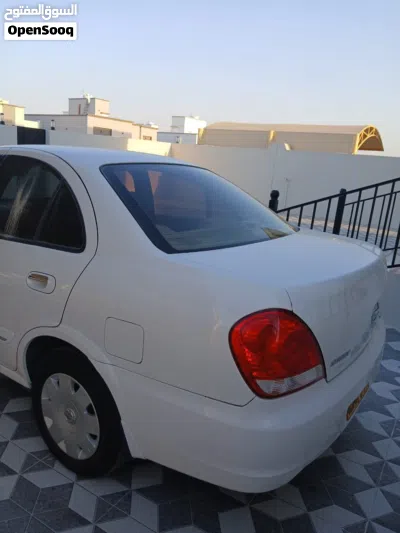 Nissan Sunny SV 4