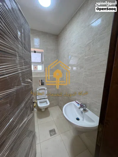 شقة * مميزة * 3نوم * 220م * موقع مميز 3