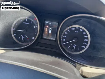 هيونداي سنتافي Standard 4