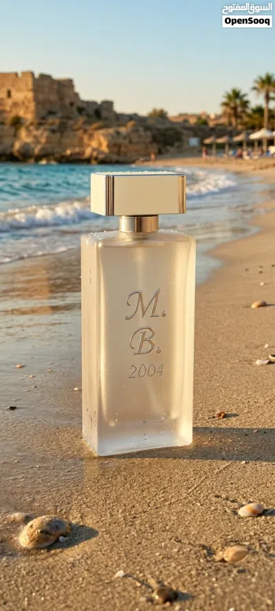 عطر معتق من 20 سنه الزجاج مرصع بلفضه 2