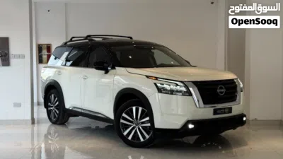 Nissan Pathfinder SL 2