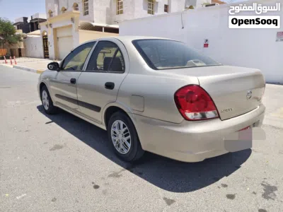 Nissan Sunny SL 4