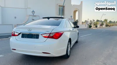 Hyundai Sonata Limited 4