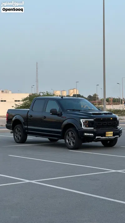 Ford F-150 XLT 2