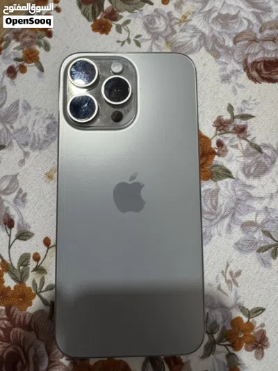 Iphone 15 pro max 3