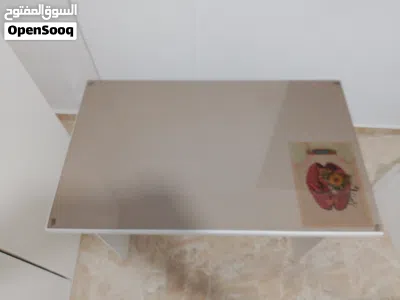 مكاتب دراسيه بحالة الوكالة بدون كراسي 2