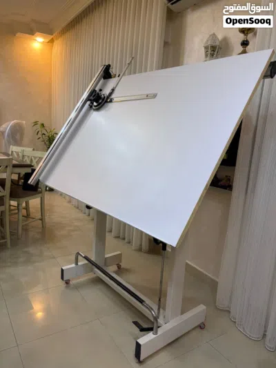 طاولة رسم هندسي احترافية 3