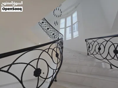 فيلا للايجارموقع مميز الموالح الشماليه قريب الموج/Villa for rent, prime location in Al Mawaleh North 4