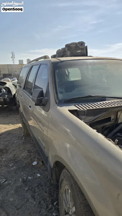 قطع غيار سكراب فورد اكسبيديشن اكسبديشن 8 سلندر xL الطويل 2008 امريكي Ford Expedition 2