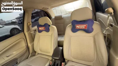 Nissan Sunny Standard 4