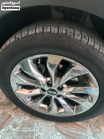 Kia Sorento EX 3